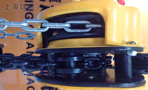 �������J����